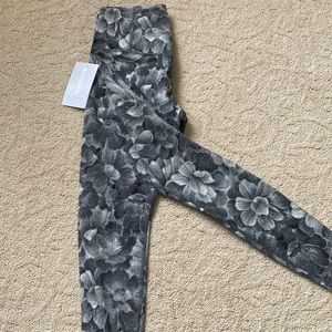 Athleta Elation Textured Tight